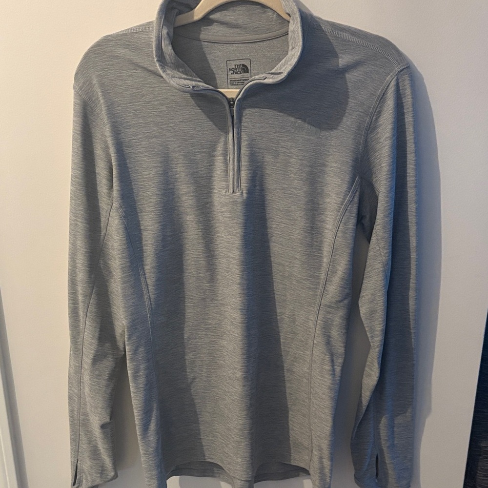 The North Face 1/4 zip